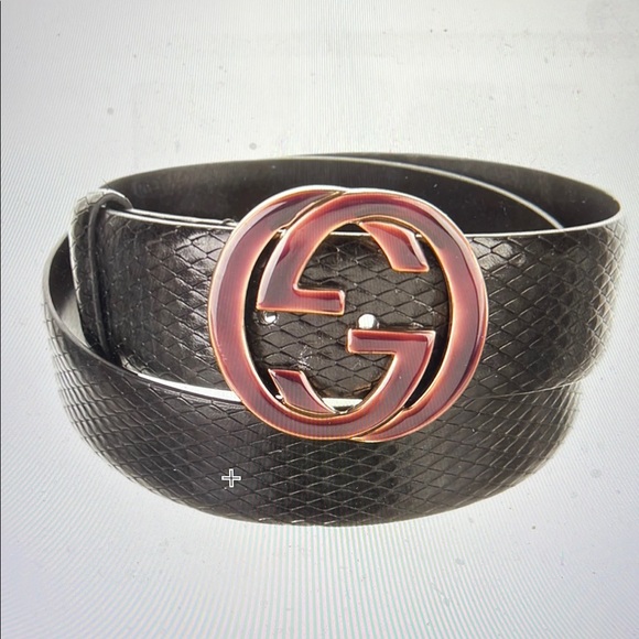 Gucci Black Belt with Rose Gold Tone Buckle